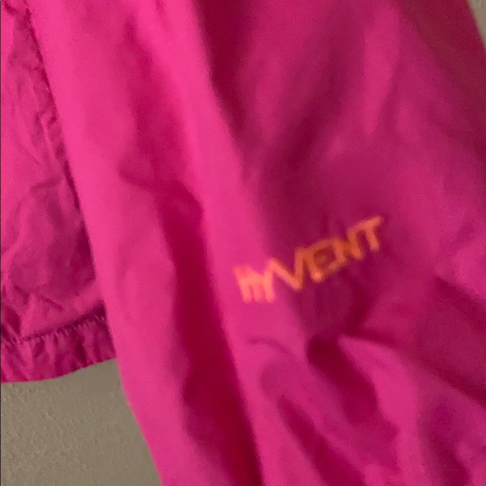 North Face rain jacket - Picture 4 of 9